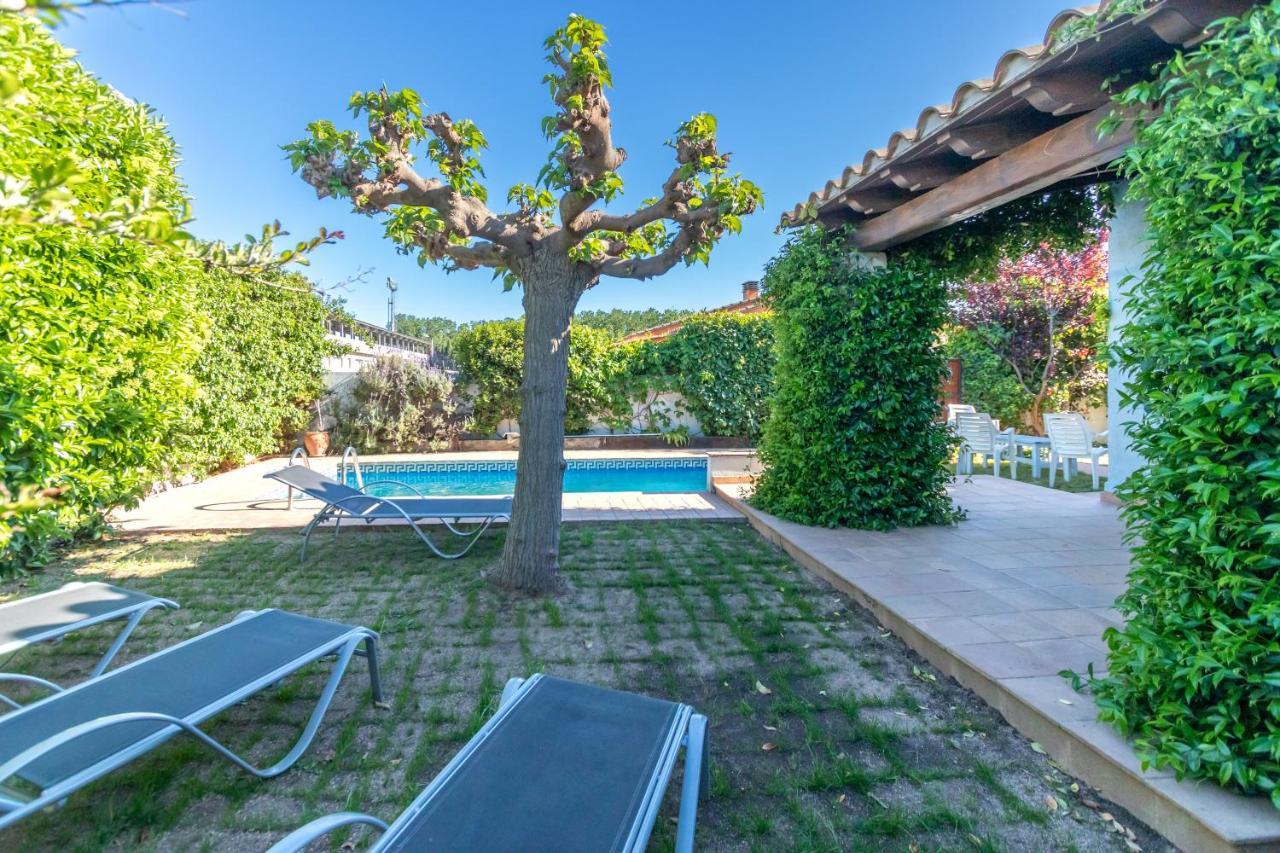 Villa Verde Piscina Pirvada Y Wifi L'Escala Exterior photo